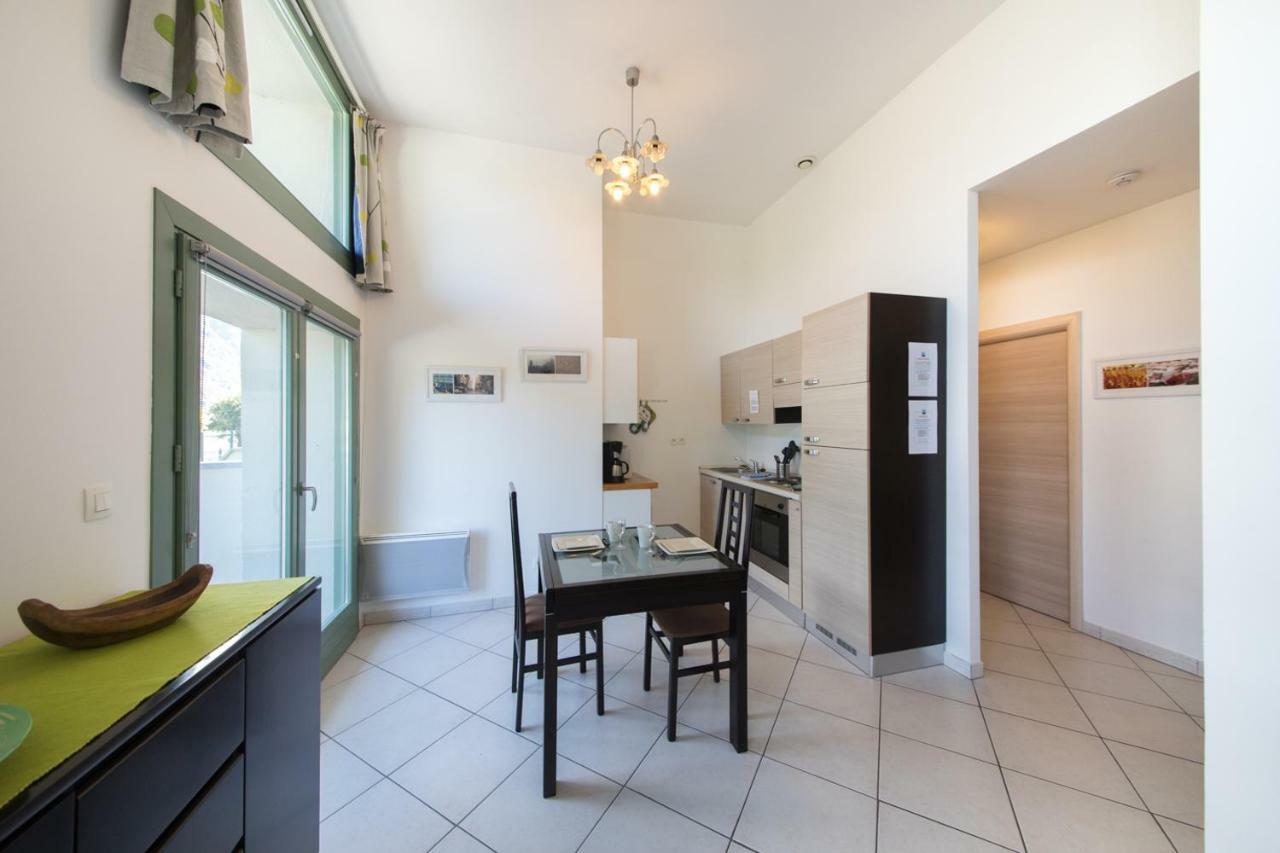 Annecy-Pavillon Apartment ดูแอ็งต์ ภายนอก รูปภาพ